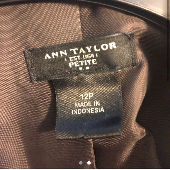 Ann Taylor blazer - Picture 2 of 2